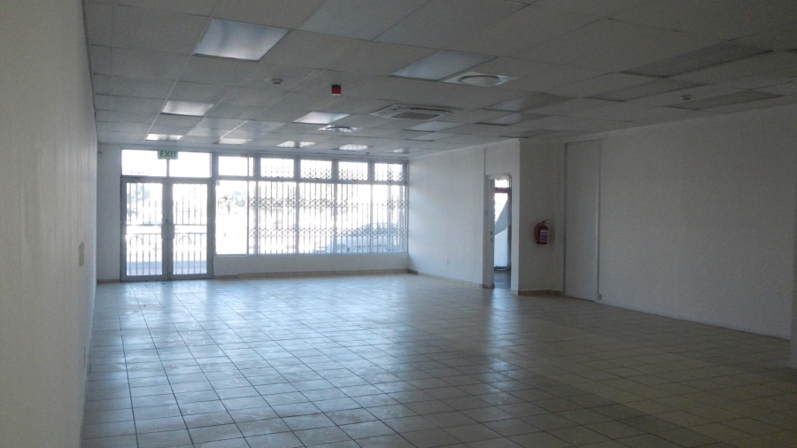 To Let commercial Property for Rent in Plumstead Western Cape